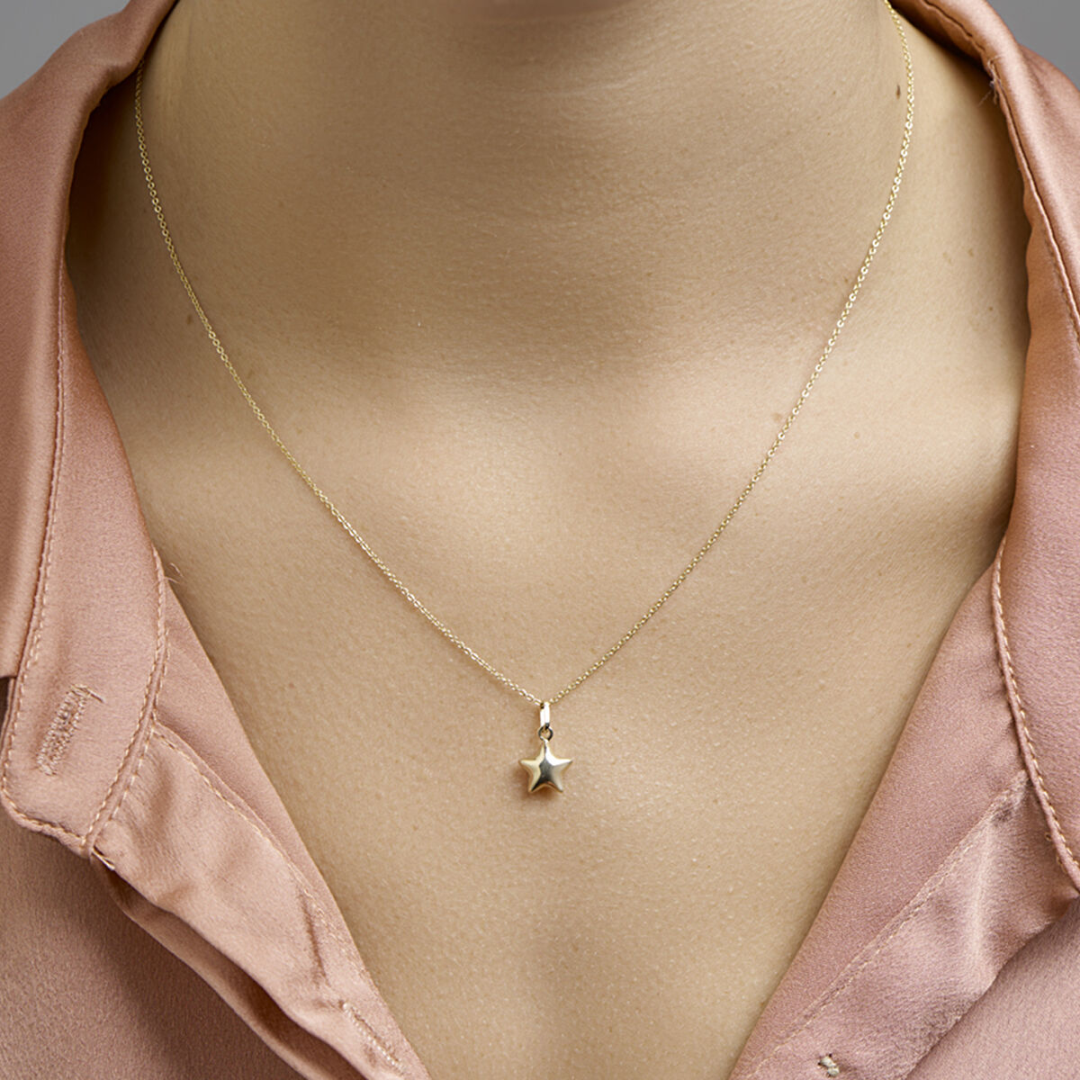 Basis | Geelgouden hanger met een ster