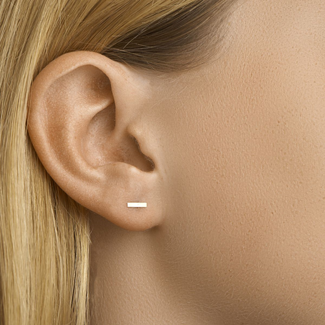 Basis | Geelgouden oorknoppen met balkjes