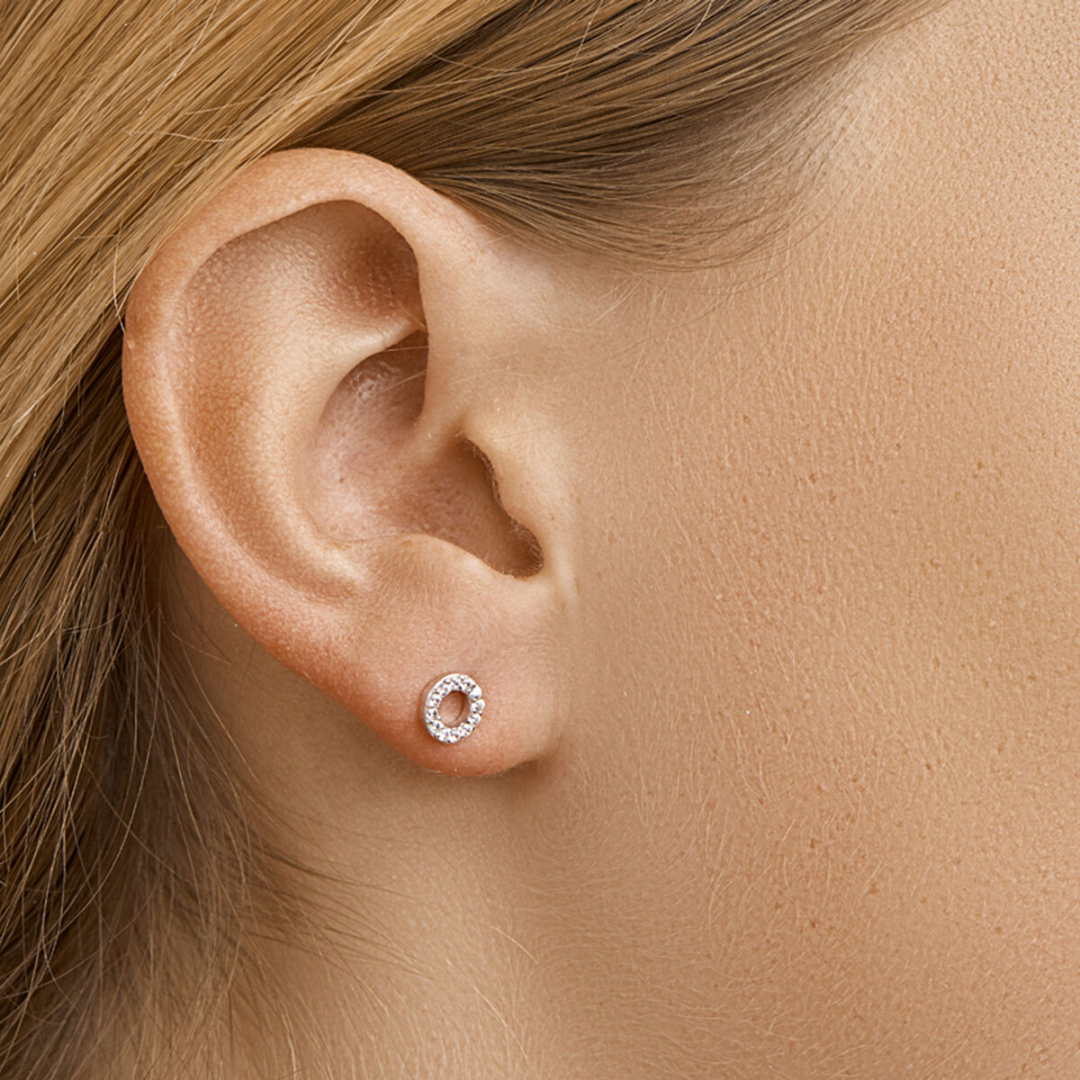 Basis | Gerhodineerd zilveren oorknoppen met zirkonia