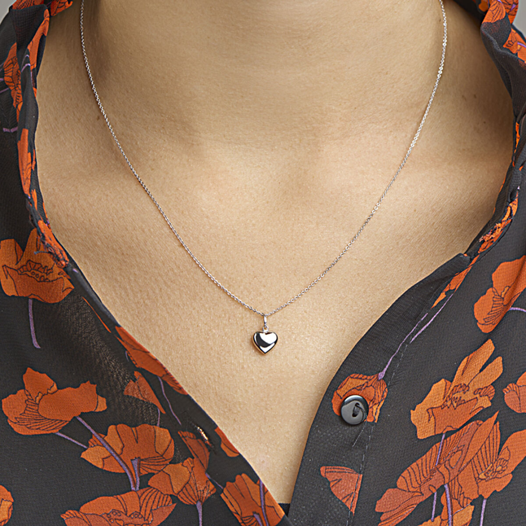 Basis | Witgouden hanger uitgevoerd met een stevig hangoog