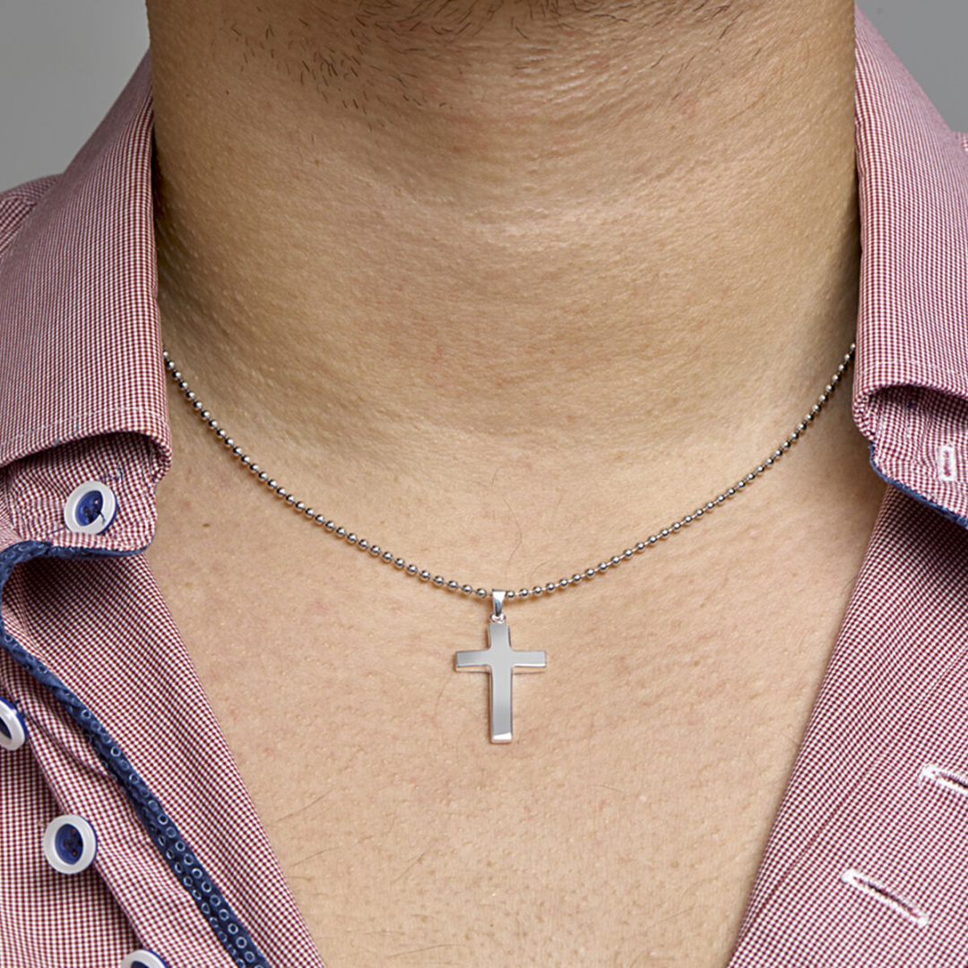 Basis | Zilveren hanger met een kruis