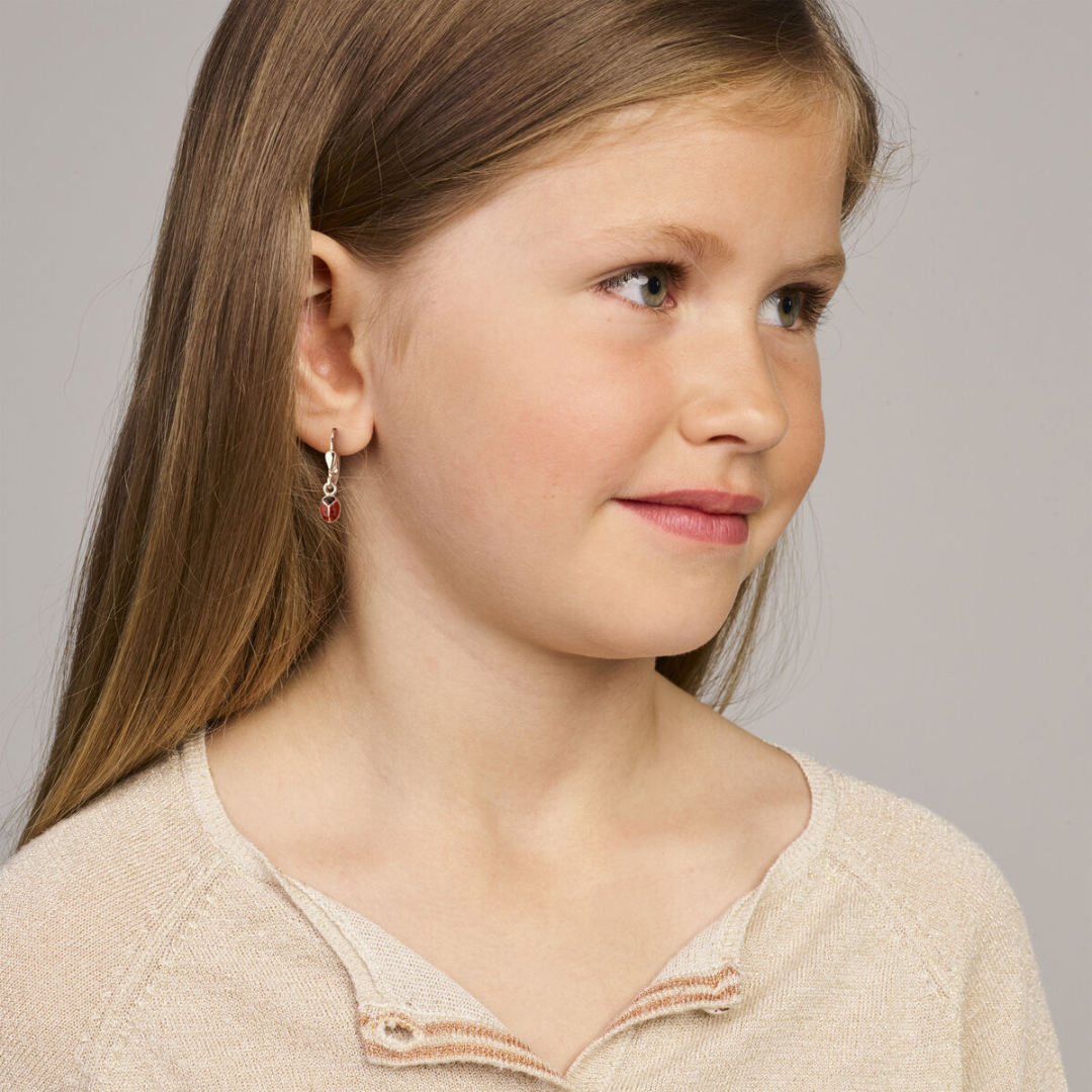 House of SIS   zilveren oorhangers lieveheersbeestje gerhodineerd