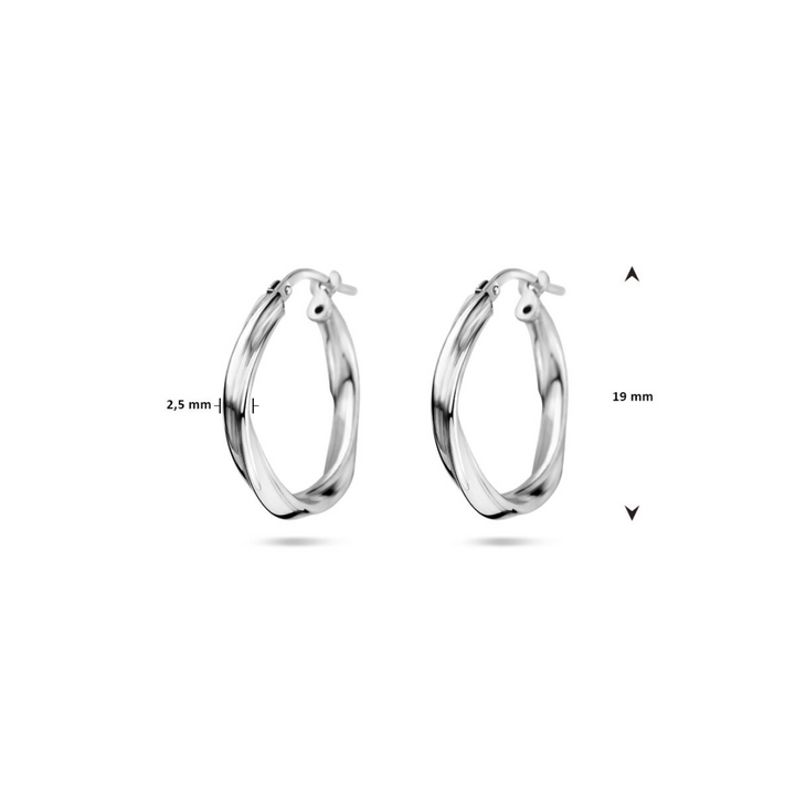 House of SIS   zilveren oorringen gedraaid 16 mm