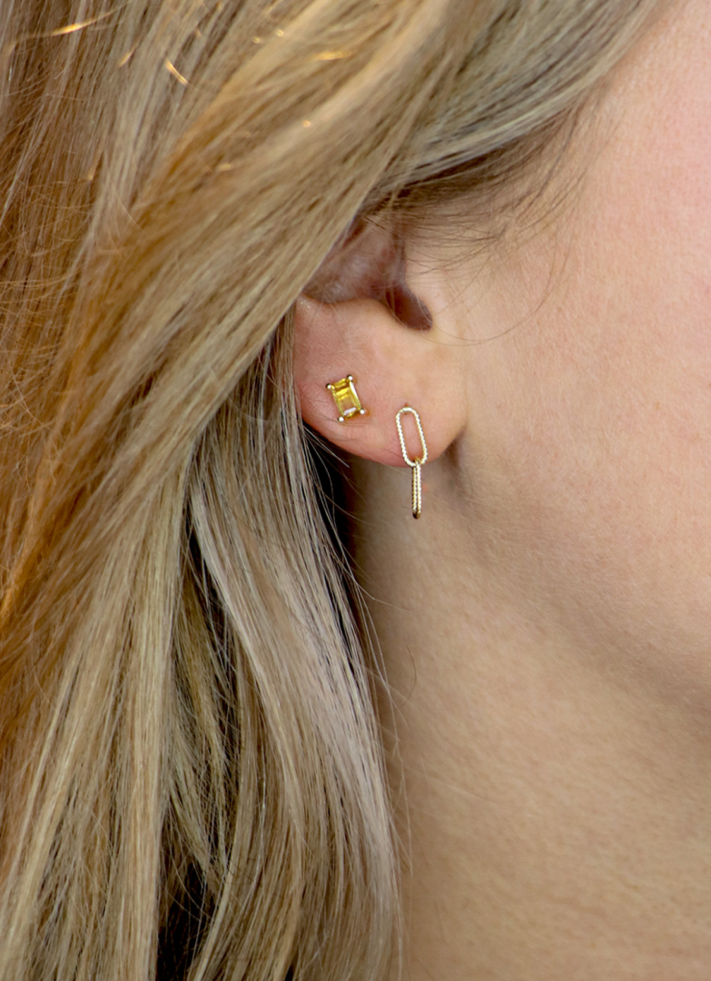 Jackie Gold | 14 karaat geelgouden oorstekers met rechthoekige citrien | Medina Citrine Studs