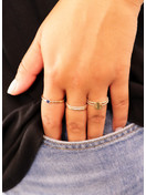 Jackie Gold | 14 karaat geelgouden ring met blauw saffier in gladde ronde zetkast | Sapphire