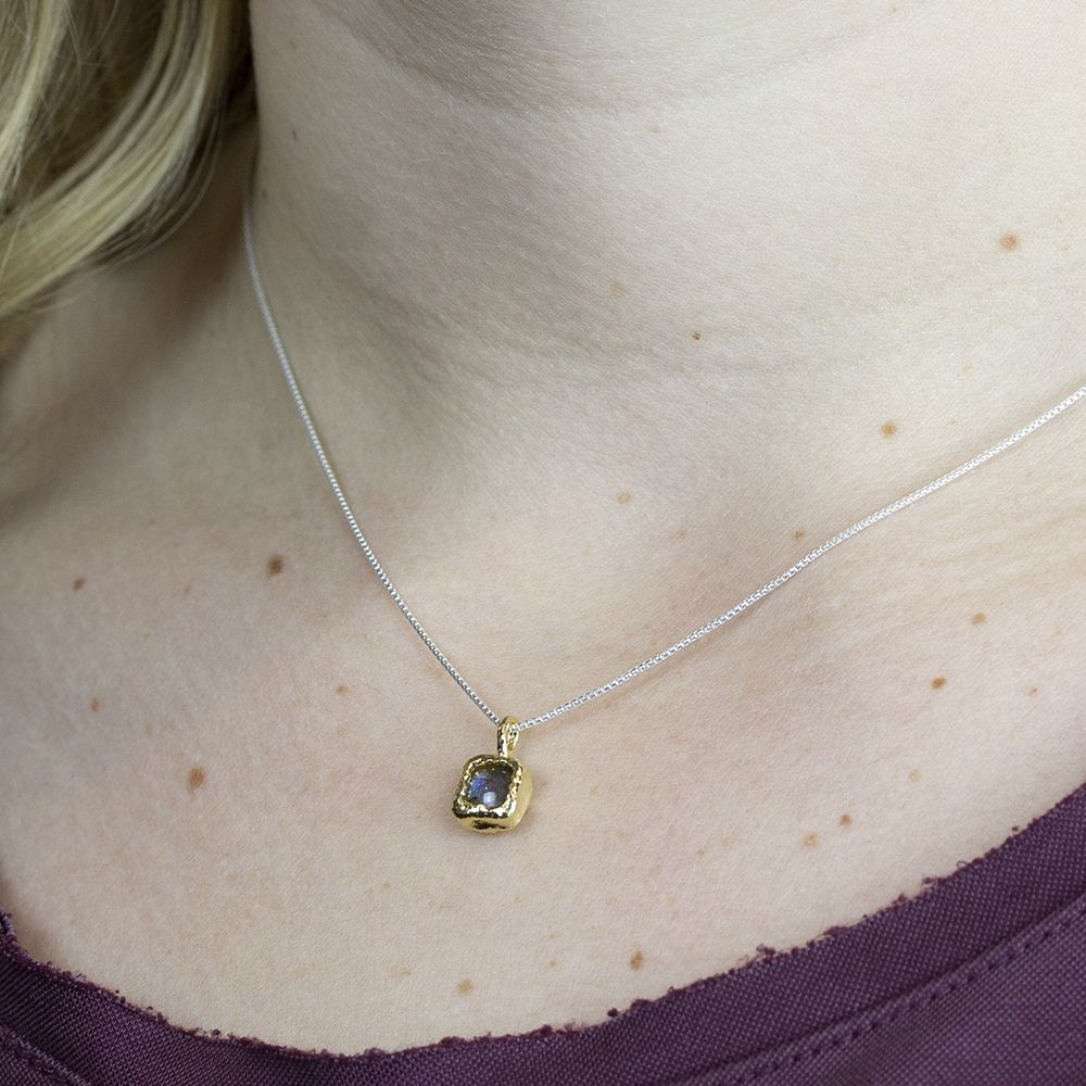 Jeh Jewels | Collier zilver wit met verguld labradoriet hanger