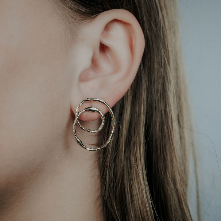 Jeh Jewels | Oorsteker apenstaartje verguld