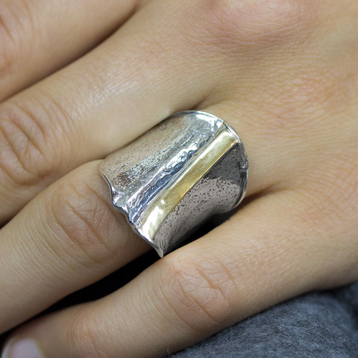 Jeh Jewels | Zilveren geoxydeerde ring met een band van 9 karaat goud