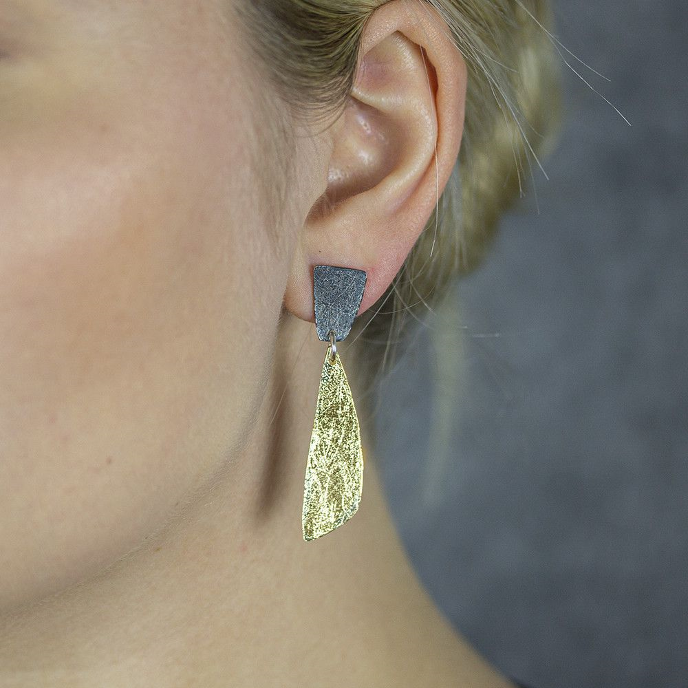 Jeh Jewels | Zilveren lange oorsteker deels geoxideerd en deels verguld