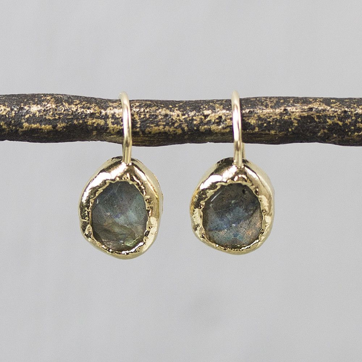 Jeh Jewels | Zilveren oorhanger verguld in goud met labradoriet