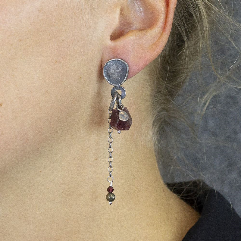 Jeh Jewels | Zilveren oorstekers met roze toermalijn kwarts, granaat en pyriet