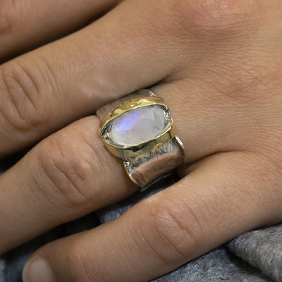 Jeh Jewels | Zilveren ring deels geoxideerd met 9 karaat goud en maansteen