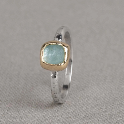 Jeh Jewels | Zilveren ring met aquamarijn in 4kante 9 karaat zetting