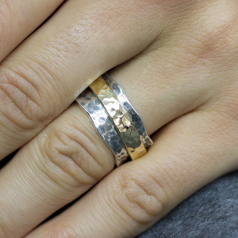 Jeh Jewels | Zilveren ring met golvende kanten deels geoxideerd en deels goldfilled
