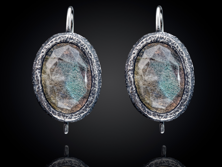 Jeh ring  zilveren oorhangers met labradoriet