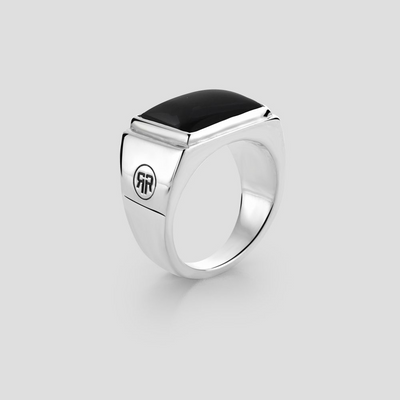 Rebel & Rose | Zilveren ring met vierkante onyx voor heren