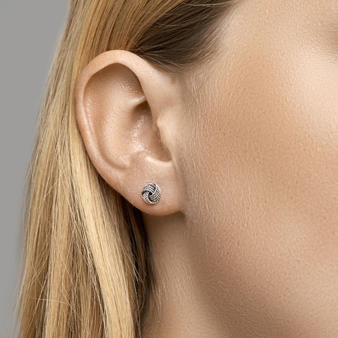 Zilveren oorsteker knoop oxi